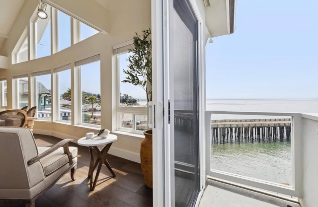 Ocean Capitola Village 