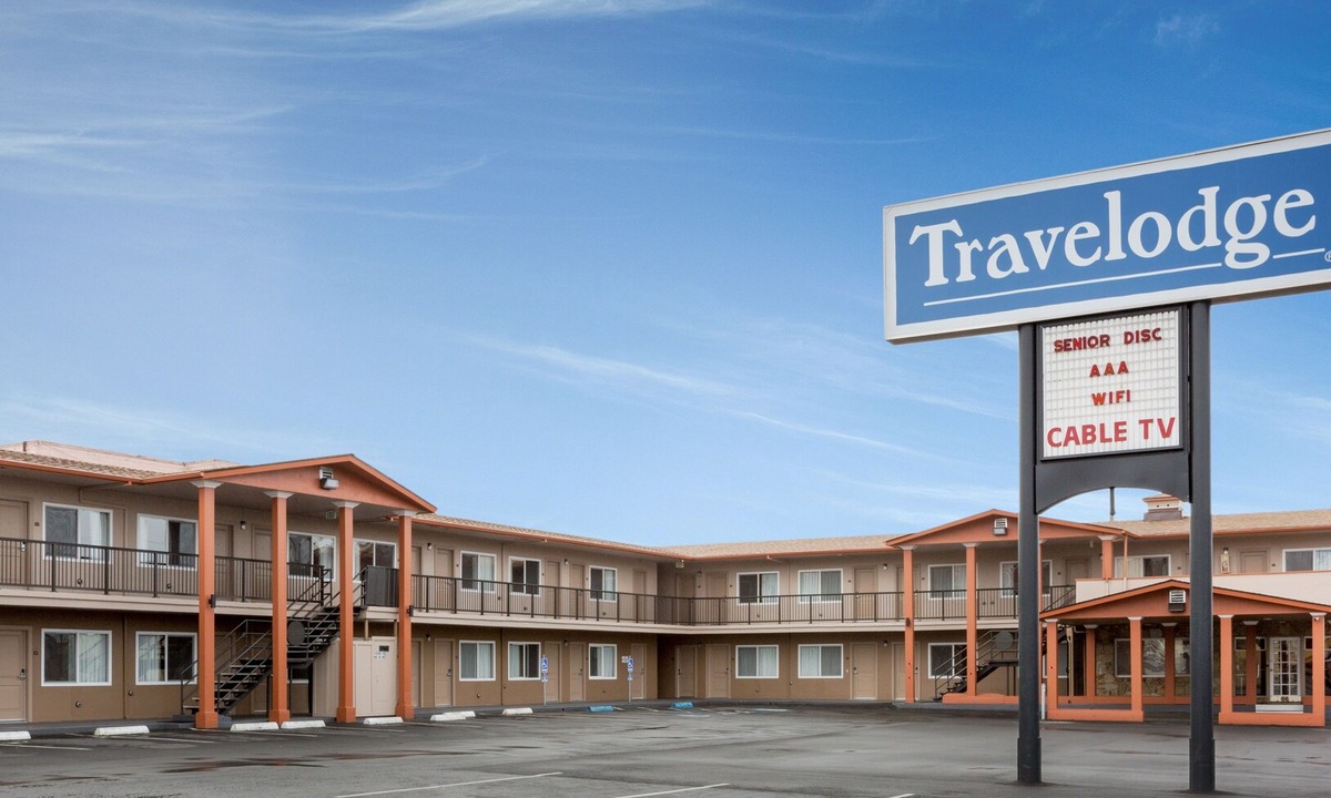 Downtown Hotel | Travelodge by Wyndham Eureka