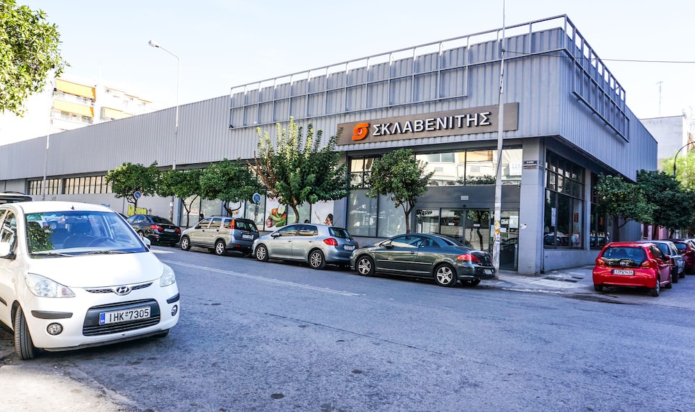 Kallithea Hotel | A Comfortable Apartment in Kallithea