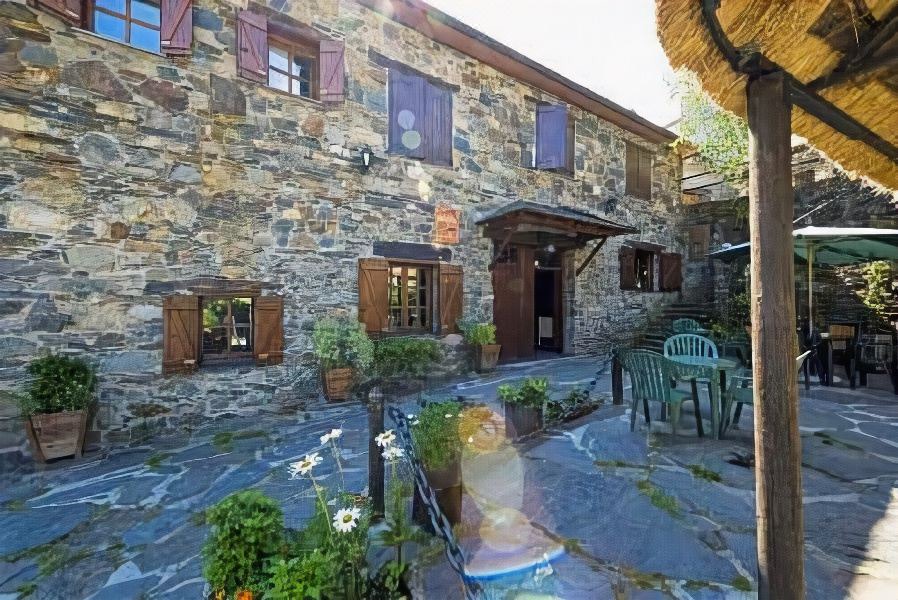 Photo of Buildings in Pereda de Ancares