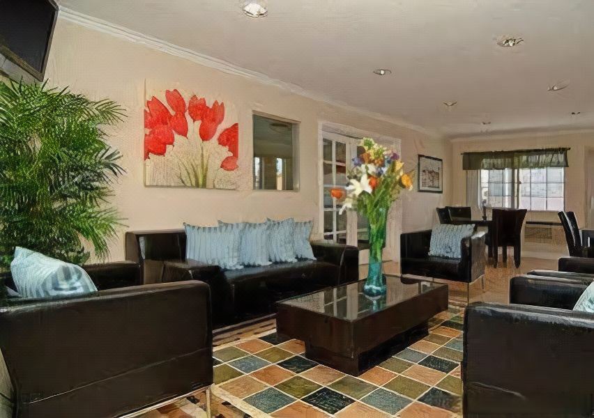 Photo of Livingroom in Loma Alta
