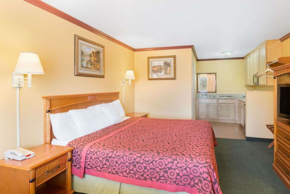 Photo of Bedroom in King City