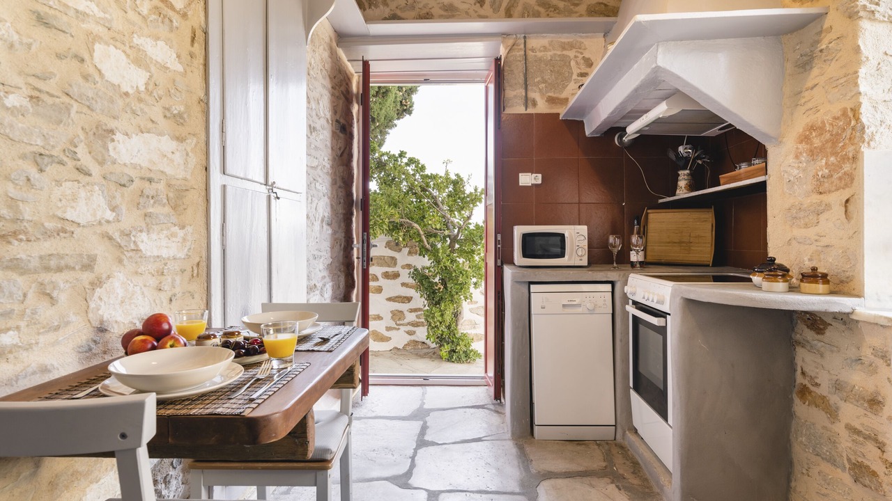 Photo of Kitchen in Syros
