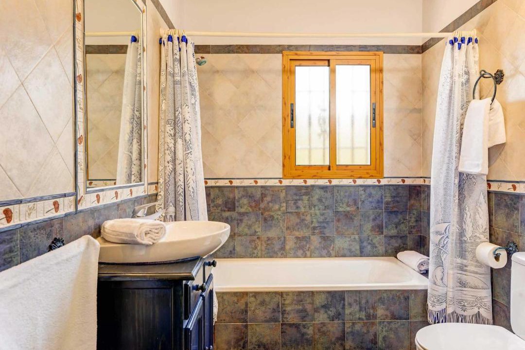 Photo of Bathroom in Frigiliana