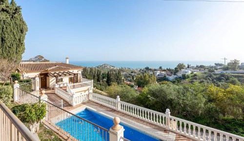 Villa with Sea View