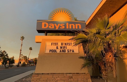 Lake Havasu City Hotel | Days Inn by Wyndham Lake Havasu
