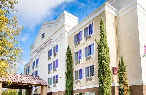 Clovis Hotel | Comfort Suites Clovis