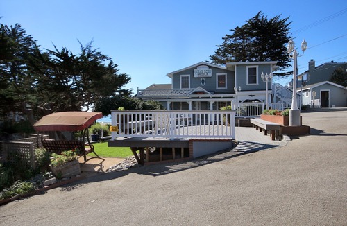 Eastside Santa Cruz Hotel | Ocean Echo Inn & Beach Cottages