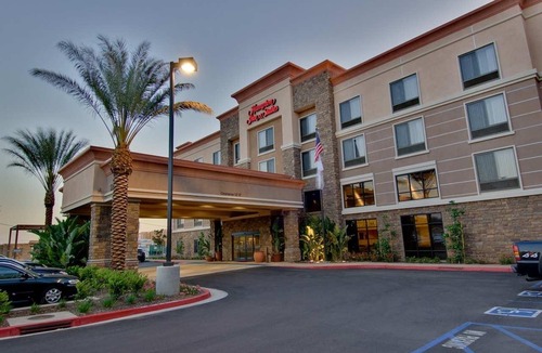 Moreno Valley Hotel | Hampton Inn and Suites Moreno Valley