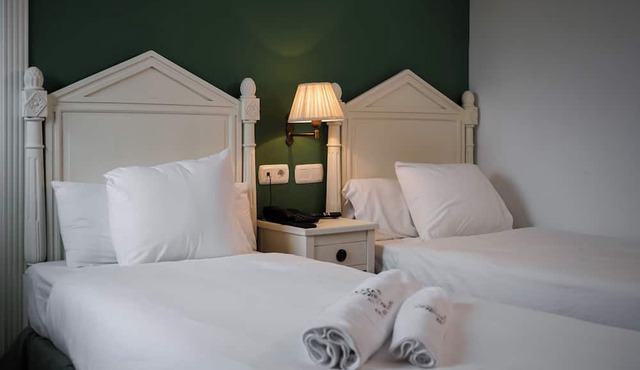 NUEVO HOTEL PARQUE CABAÑEROS